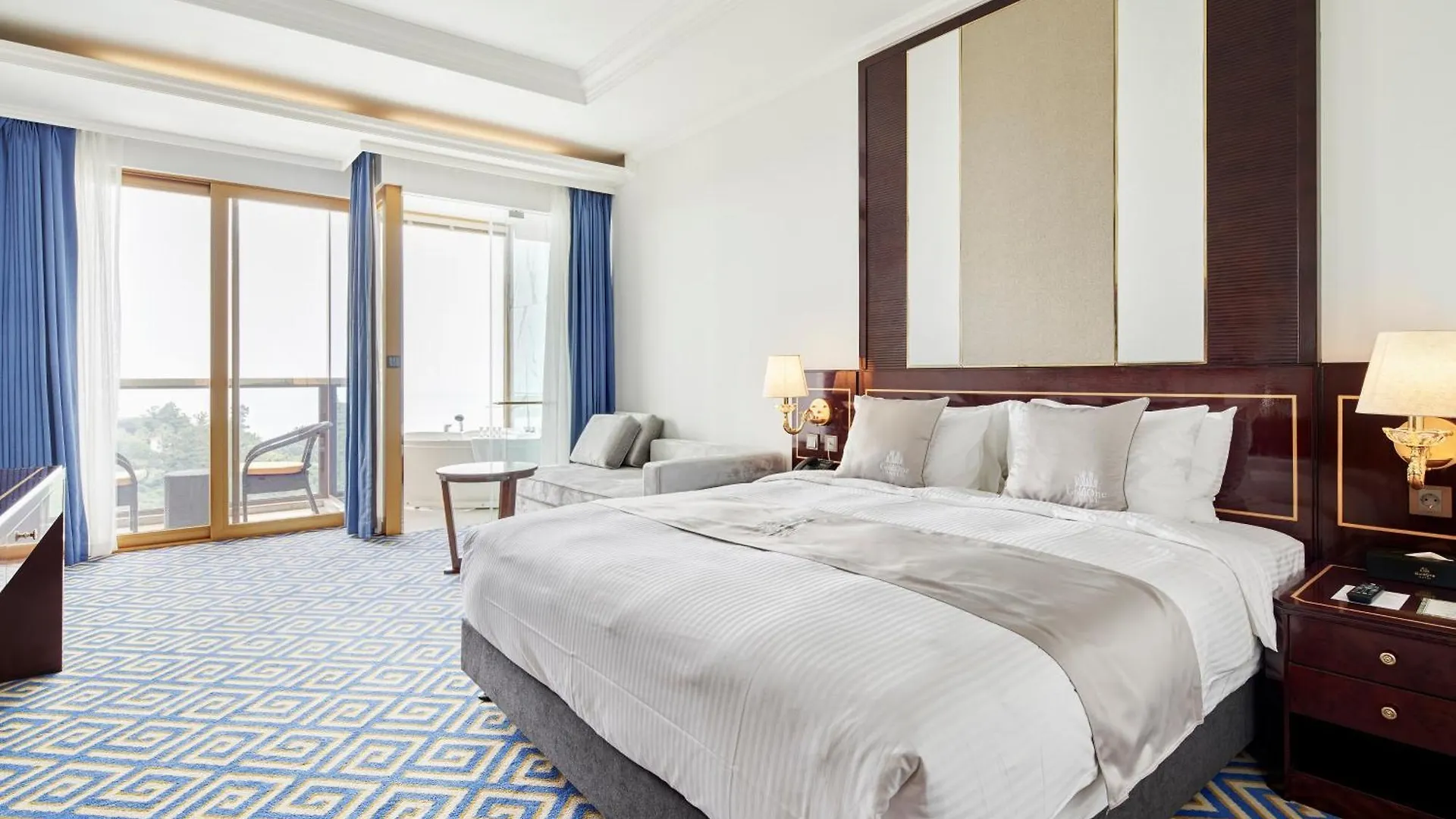 Goldone Hotel & Suites Sogüpcho Jižní Korea